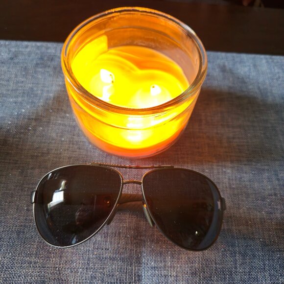 GUCCI Aviator sunglasses - Picture 1 of 3